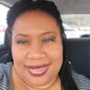 Meet your Posher, Yolanda